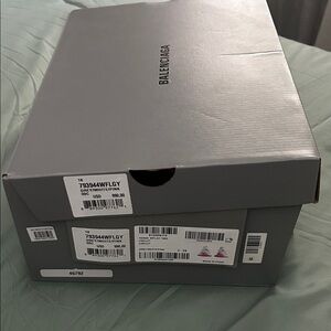 Balenciaga Women's Athletic Shoes - Gray